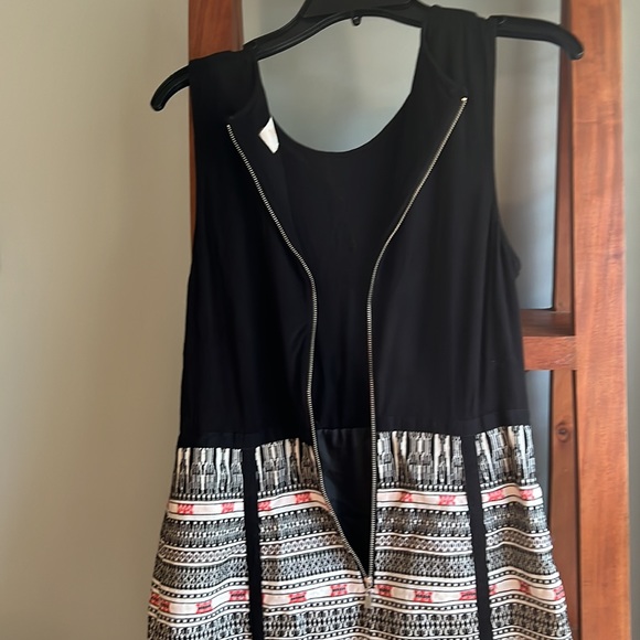 Laundry by Shelli Segal Sleeveless Print Dress - Picture 3 of 9